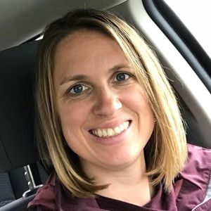 Meet your Posher, Kelli